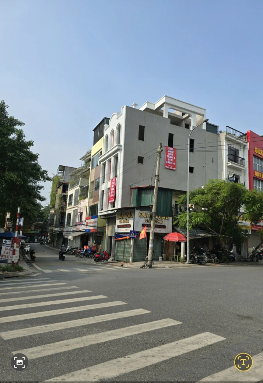 CHO THUÊ NHÀ MẶT PHỐ - ĐẶNG TIẾN ĐÔNG, 5 TẦNG, 5WC, PCCC 
NHÀ MỚI, cho thuê linh hoạt theo nhu cầu của khách hàng.