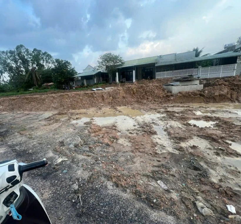 bán nhà hiệp hoà mặt tiền đường cầu thống nhất giá chỉ 1ty3 sổ chung pháp lý rõ ràng