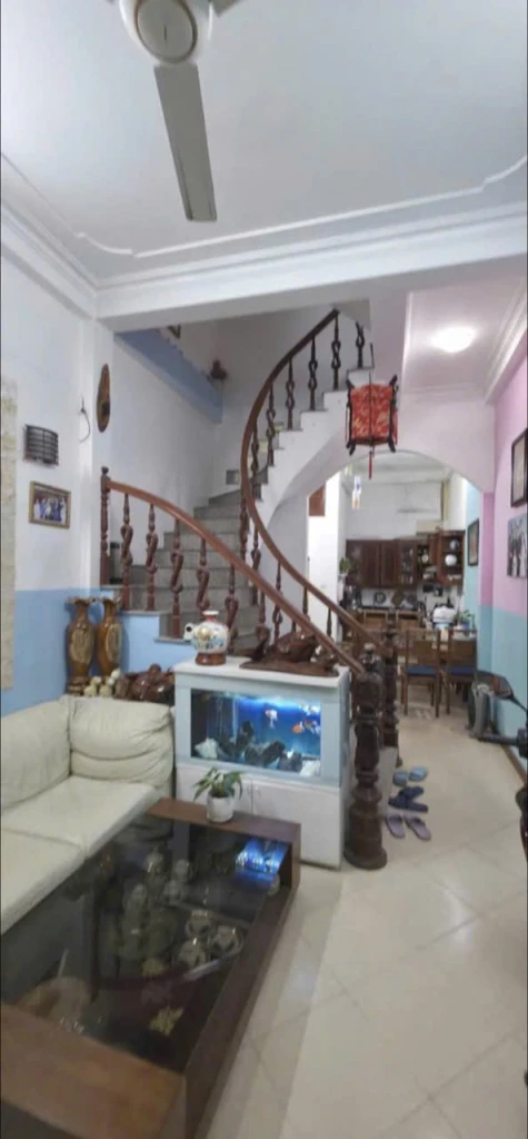 Bán nhà cầu Khương Đình - Sát Vinhomes Galaxy Nguyễn Trãi -40m x 4 tầng chỉ 10,5 tỷ