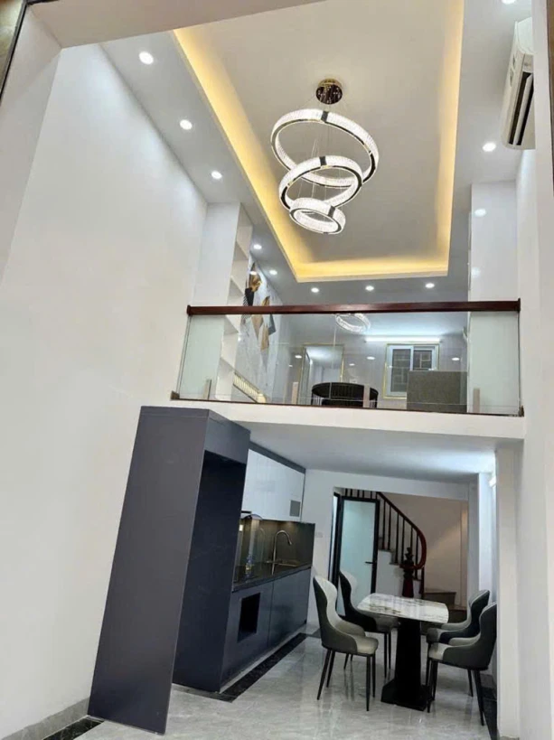 Bán nhà Khương Trung, Thanh Xuân sổ 30m 5 tầng tặng full nội thất chỉ 7,95 tỷ