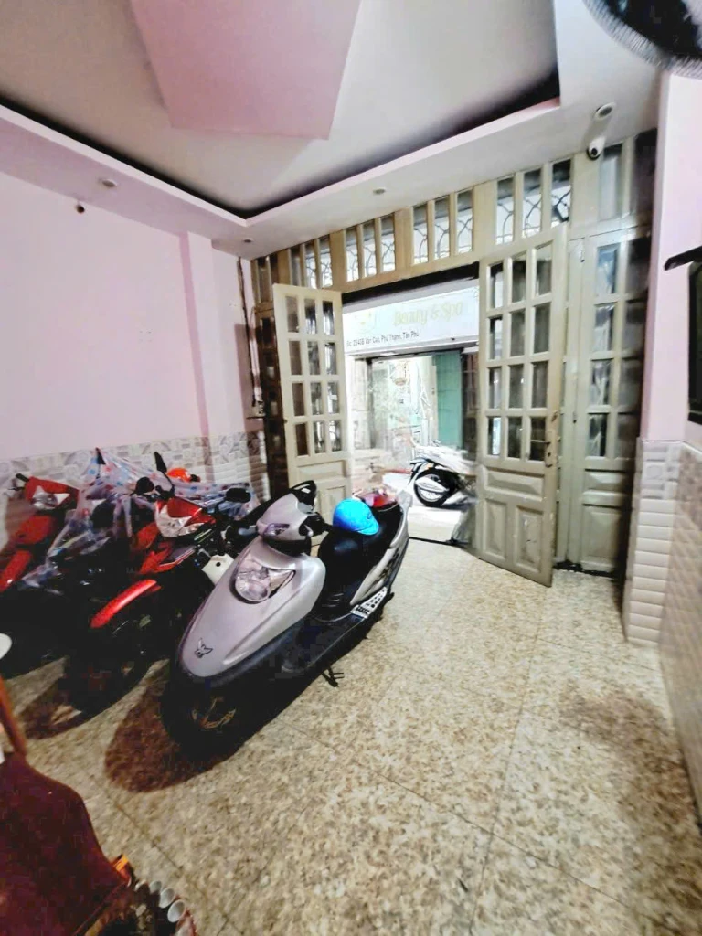 Bán nhà hẻm Văn Cao, P. Phú Thạnh, Q. Tân Phú, 4.1 x 14.2m, 1 lầu, giá chỉ 5.18 tỷ