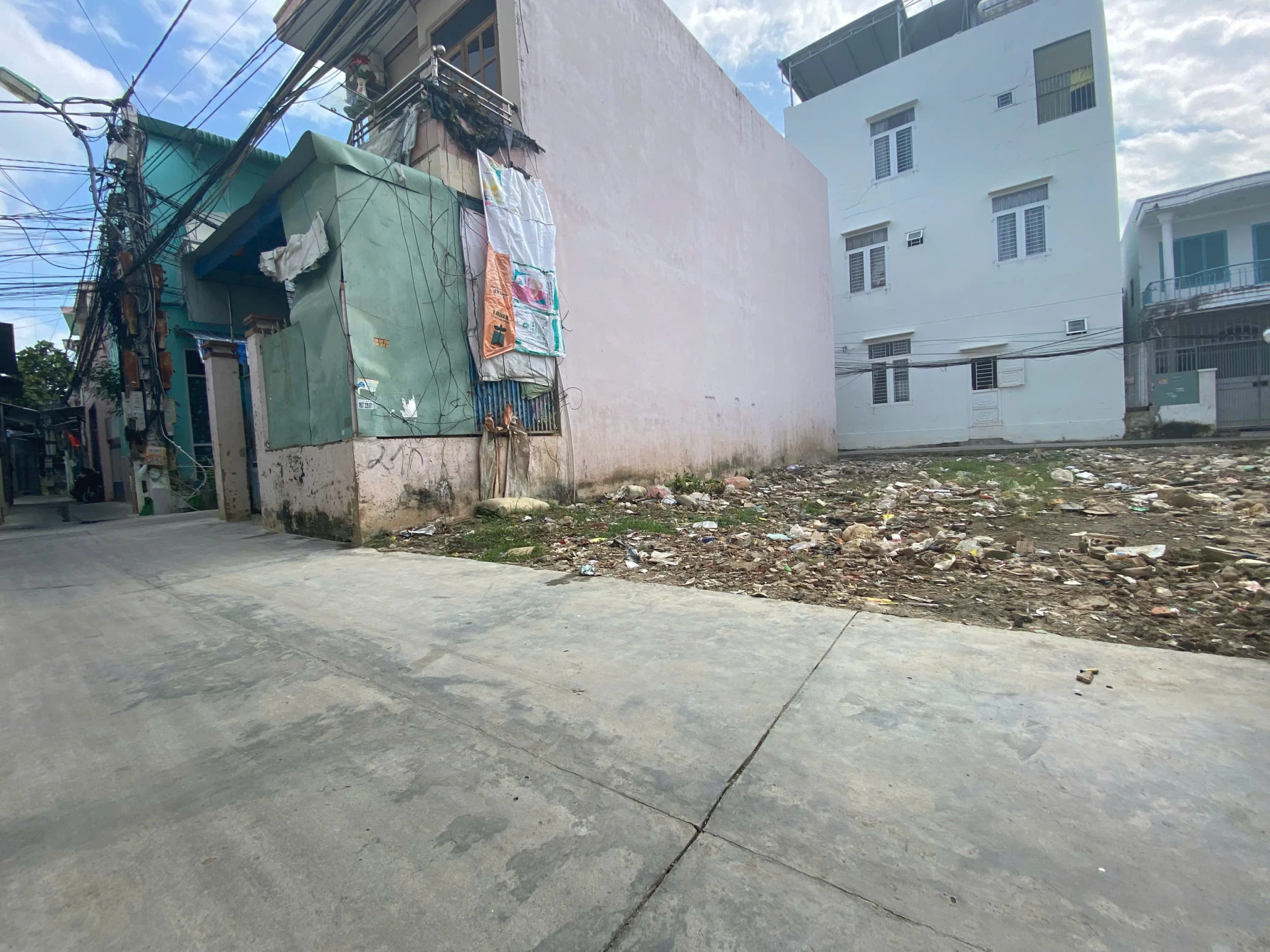 Bán đất 2 mặt tiền hẻm Hương Lộ Ngọc Hiệp – 56,7m² – gần chợ Phương Sài – giá 2,2 tỷ