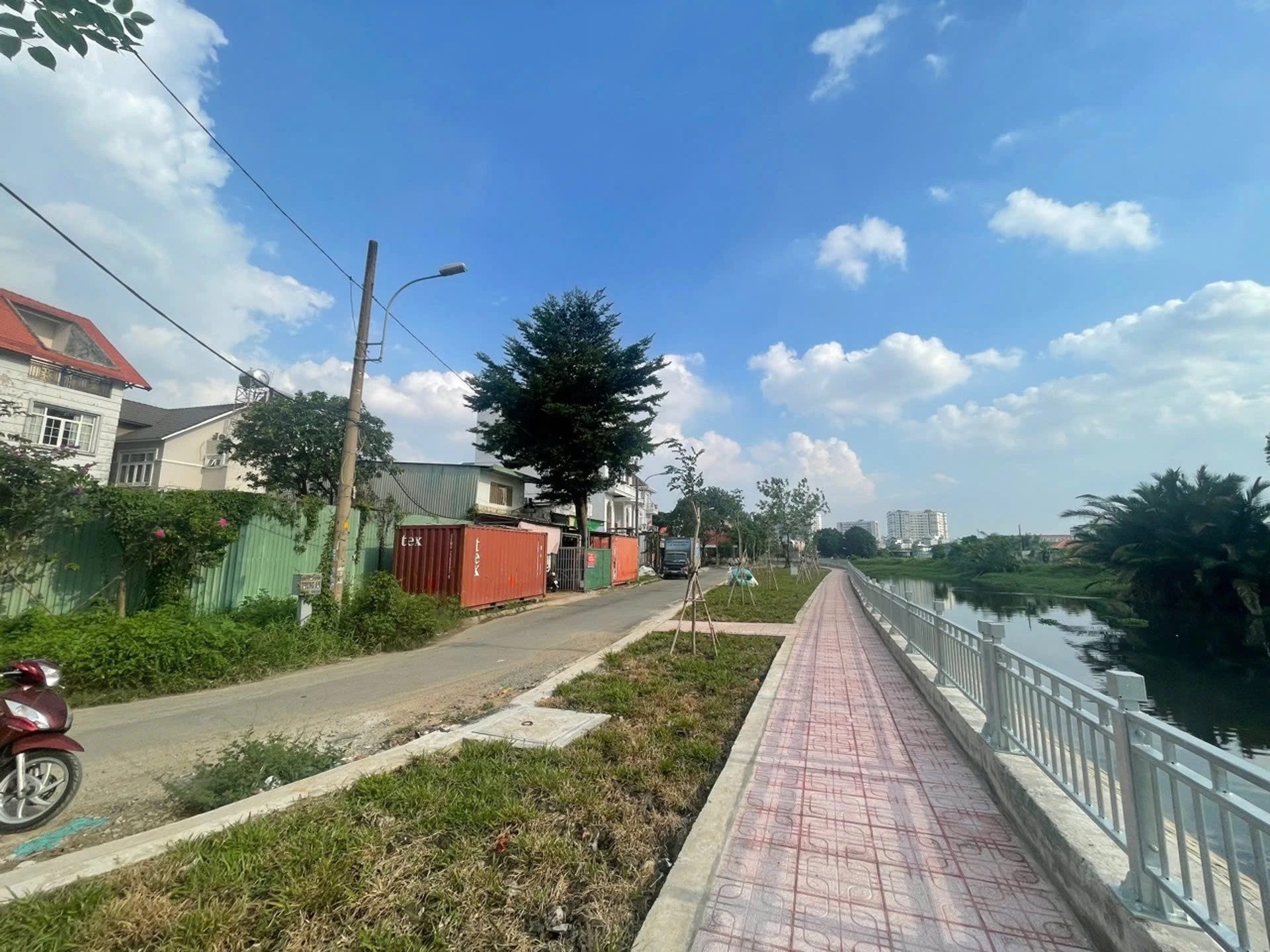 3_ban_dat_biet_thu_nga_tu_ga_thanh_xuan_quan_12.jpg