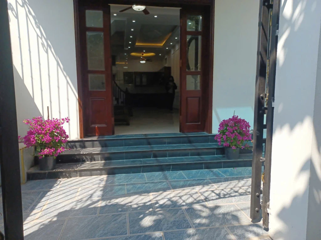 PHÚC LỢI - LONG BIÊN -  DÂN XÂY, 75m2 X 4 TÀNG. 2 MẶT THOÁNG, NGÕ RIÊNG, HƠN 8 TỶ