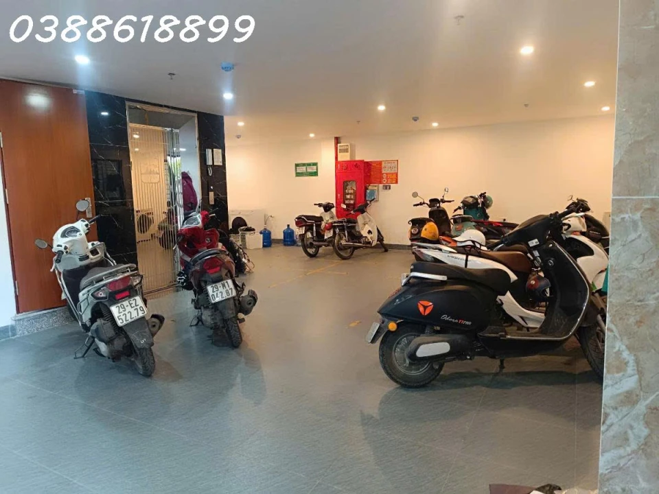 BÁN TÒA CCMN KV HOÀNG QUỐC VIỆT –  LÔ GÓC 132M2 x 7T - MT 11M – DÒNG TIỀN 1.6 TỶ/NĂM