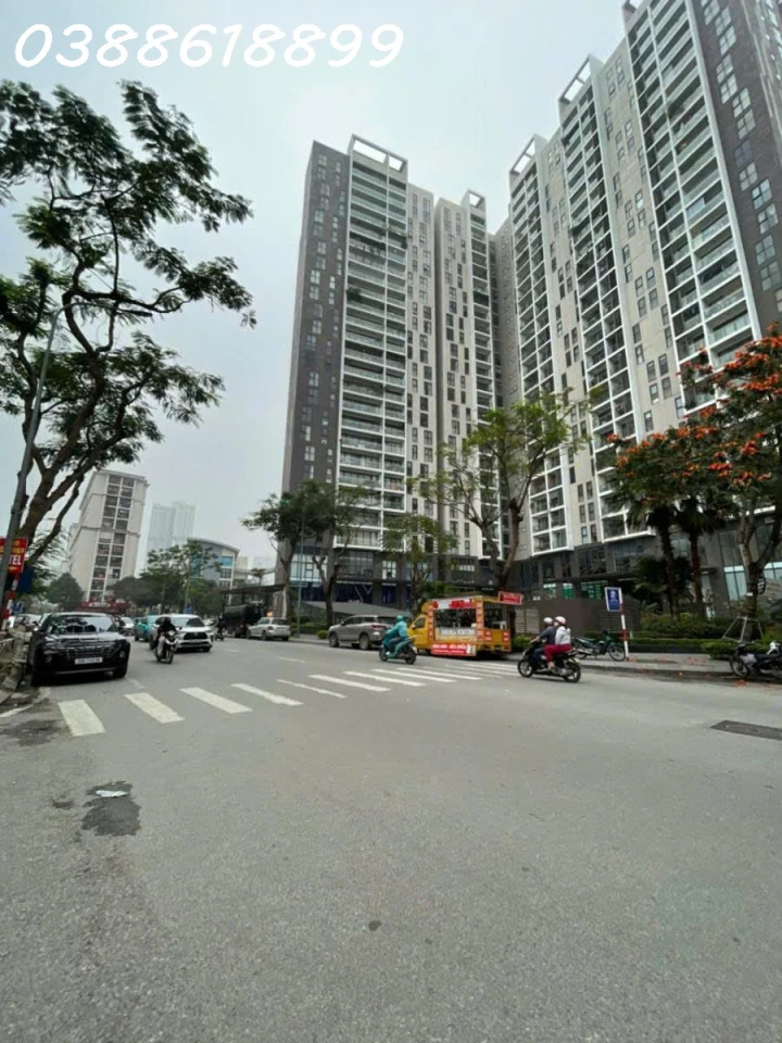 BÁN TÒA NHÀ VĂN PHÒNG SIÊU ĐẸP MẶT PHỐ TRẦN KIM XUYẾN - CẦU GIẤY - 100M x 9 TẦNG THANG MÁY - MT 7,1M - VỈA HÈ ĐÁ BÓNG - CHO THUÊ 150 TR/TH