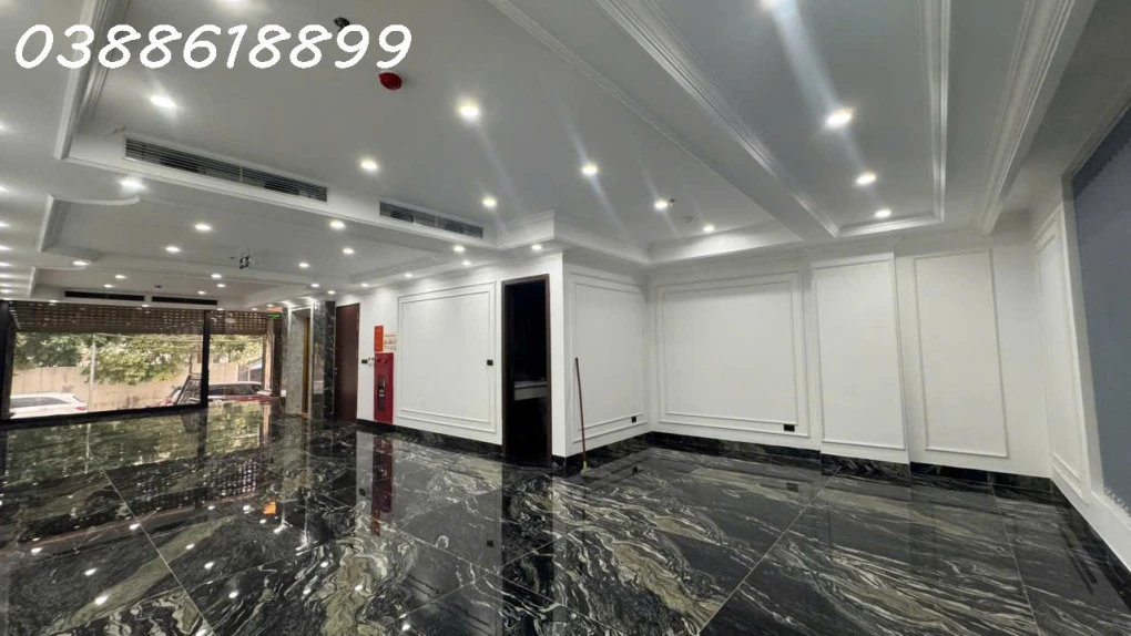 BÁN TÒA VP NGUYỄN HOÀNG 135 Mx 9 TẦNG, MT7M - CÓ HẦM -  3 Ô TÔ TRÁNH - KINH DOANH