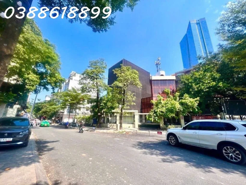 BÁN TÒA APARTMENT ĐẸP NHẤT PHỐ VẠN PHÚC -  85 M x 9T, MT 5,4M - PCCC ĐẦY ĐỦ - GARA 2 Ô TÔ - NỘI THẤT CAO CẤP