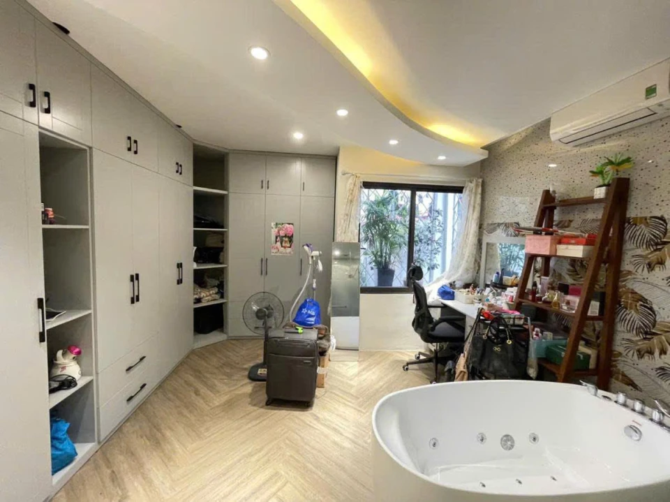 BÁN MẶT PHỐ QUAN NHÂN 85Mx5T, MT5M - THANG MÁY NHẬP - KINH DOANH