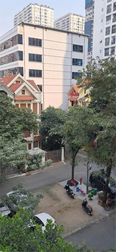 BÁN BIỆT THỰ  NGUYỄN HUY TƯỞNG 170Mx4T, MT8M - CHỈ CÓ 18 CĂN- BẢO VỆ NGÀY ĐÊM