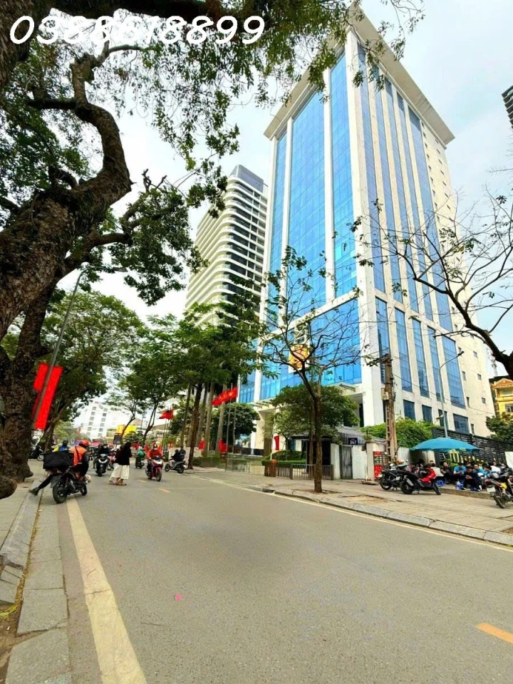 BÁN TÒA NHÀ VĂN PHÒNG SIÊU ĐẸP MẶT PHỐ GIANG VĂN MINH - BA ĐÌNH - 100M x 9 TẦNG THANG MÁY - MT 7,1M - VỈA HÈ ĐÁ BÓNG - CHO THUÊ 150 TR/TH