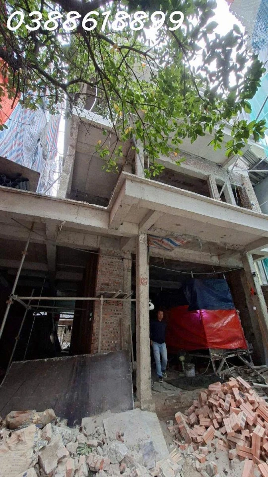 BÁN BIỆT THỰ SONG LẬP CIPUTRA - DT 207Mx5 T, THANG MÁY, MT9M- ĐẲNG CẤP THƯỢNG LƯU