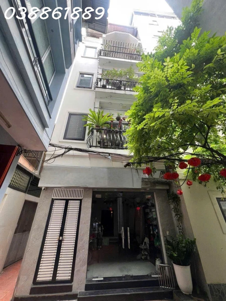 BÁN NHÀ DÂN XÂY OTO ĐỖ 10M - PHỐ HUỲNH THÚC KHÁNG- 60Mx5T,MT5,3M - LÔ GÓC