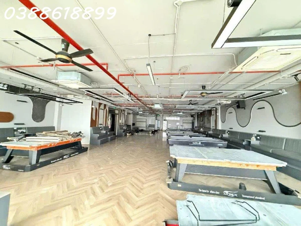 BÁN SIÊU PHẨM MẶT PHỐ XUÂN THUỶ -  400Mx9T, MT 15M - HOÀN CÔNG TRÊN SỔ - DÒNG TIỀN 1.1 TỶ/THÁNG.