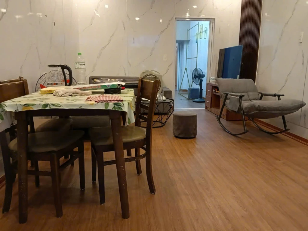 CHO THUÊ CĂN HỘ TẬP THỂ NGUYỄN CÔNG TRỨ, HÀ NỘI – TẦNG 1 – 70M² – VỪA Ở VỪA KINH DOANH