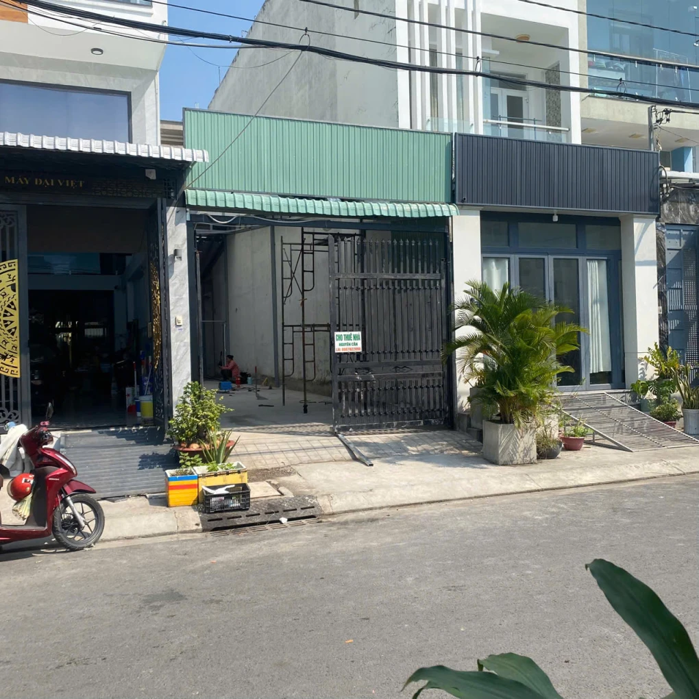 CHO THUÊ NHÀ NGUYÊN CĂN – MẶT TIỀN ĐƯỜNG 12M -TẠI QUẬN 8 , HỒ CHÍ MINH