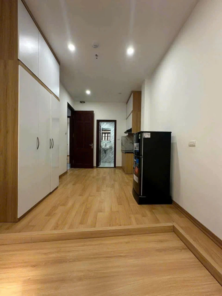 CẦN NHƯỢNG PHÒNG – TRUNG KÍNH , CẦU GIẤY, HÀ NỘI