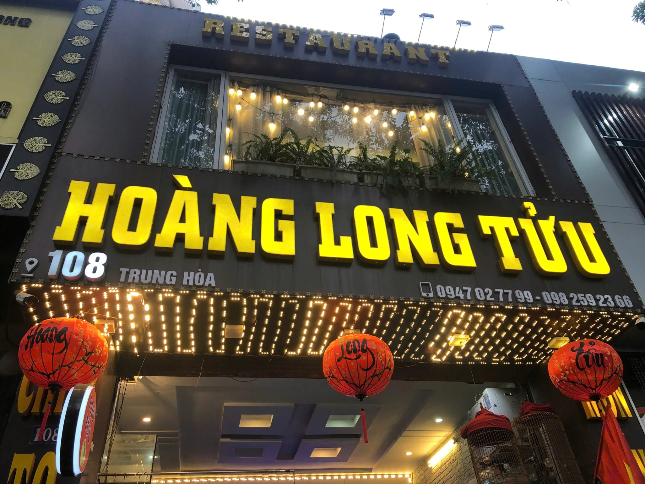 CẦN SANG NHƯỢNG NHÀ HÀNG RƯỢU VANG và HẢI SẢN – MẶT PHỐ TRUNG HOÀ, HÀ NỘI