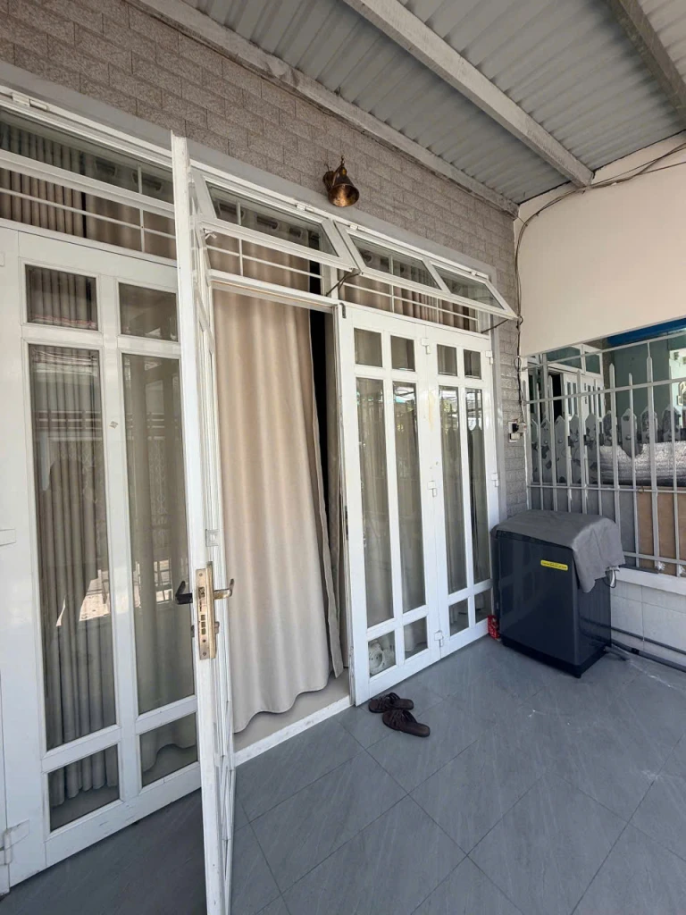 CHÍNH CHỦ BÁN NHÀ – HÀNG HIẾM 2 CỬA TRẦN PHÚ, VŨNG TÀU