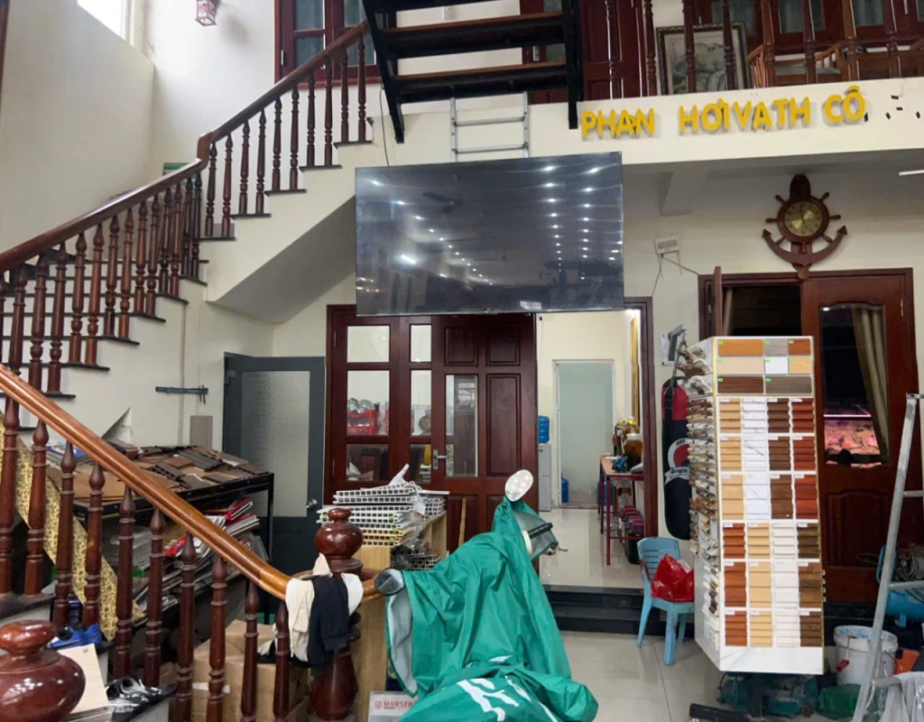 VỪA Ở, VỪA LÀM VP KD, SHOWROOM
Bán nhà 3 tầng mặt tiên đường lê Hồng Phong, Nam Nha Trang (Phước long cũ)