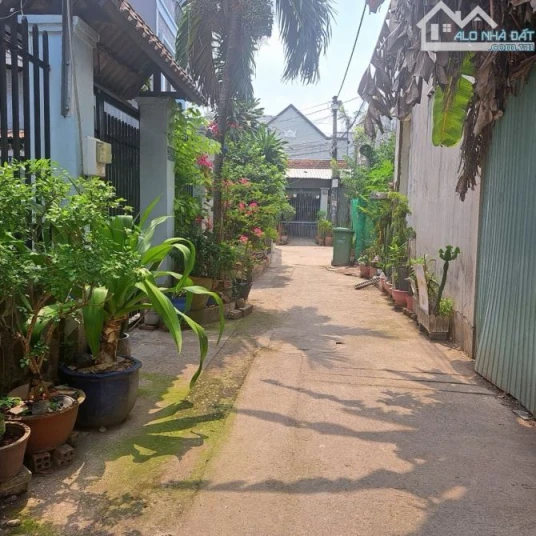 Bán nhà 83m2 , gần Nguyễn Duy Trinh , Long Trường , Tp Thủ Đức - Giá 4 tỷ 100