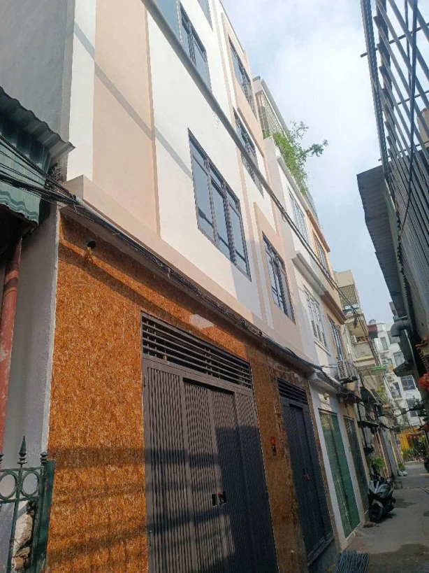 🔥 Nhà Đẹp Gần Đại Lộ Thăng Long – Kết Nối Mỹ Đình Cầu Giấy – Xem Là Chốt
 SĐT 0972.078.667