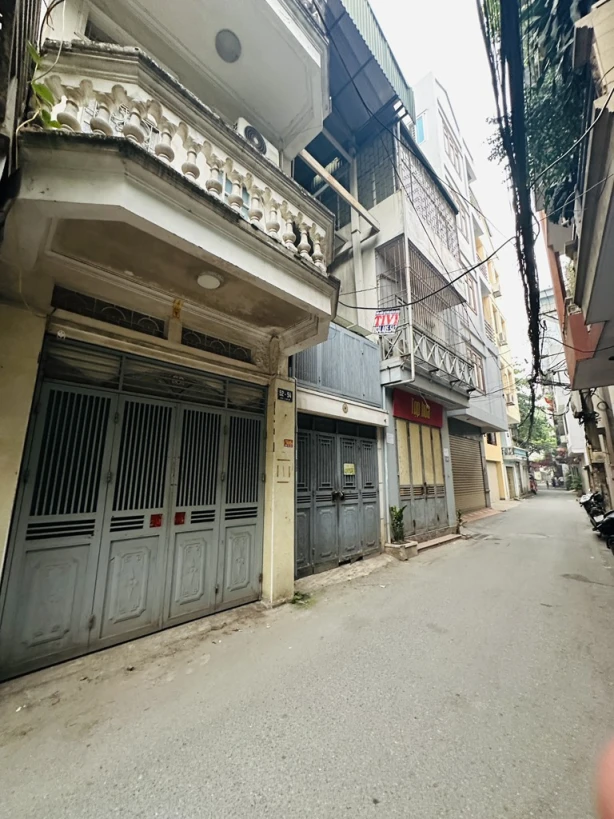 chỉ 13 tỷ nhà Ngõ 12 Bồ Đề 58m, MT 5m7 vuông vắn oto tránh thông kinh doanh. LH 0936123469