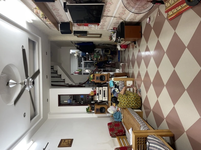 Chỉ hơn 10 tỷ nhà 47m x 4T ngõ 193 Bồ Đề, oto thông, qua nhà vào nhà, cách hồ chưa đến 100m.