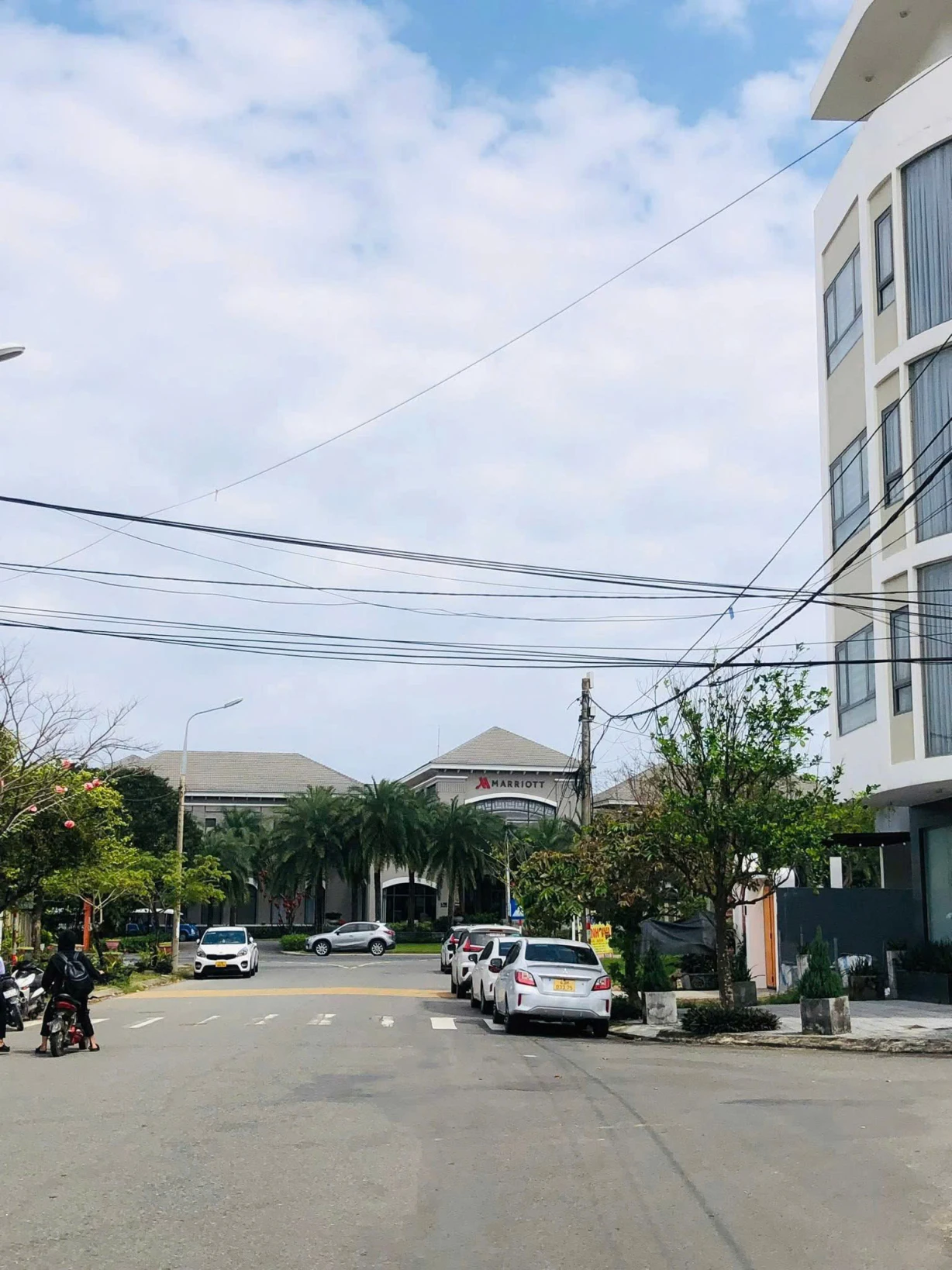 CẶP ĐẤT ĐƯỜNG NGUYỄN NGHIỄM – VỊ TRÍ ĐẸP. LH 0905233234