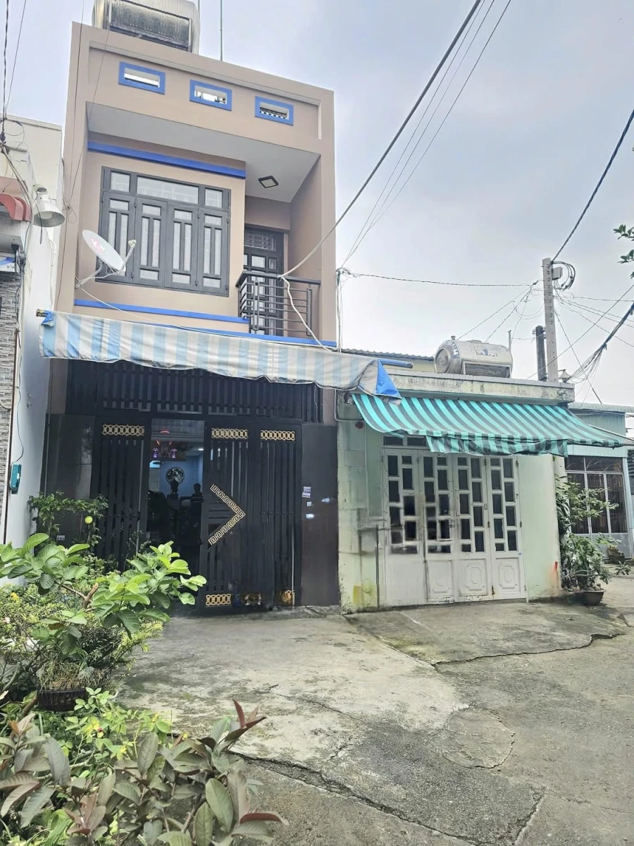 NHÀ 2 TẦNG BTCT 47M2, NGAY NGÃ TƯ NGUYỄN ẢNH THỦ VÀ TÔ KÝ. PHƯỜNG TRUNG MỸ TÂY, QUẬN 12.