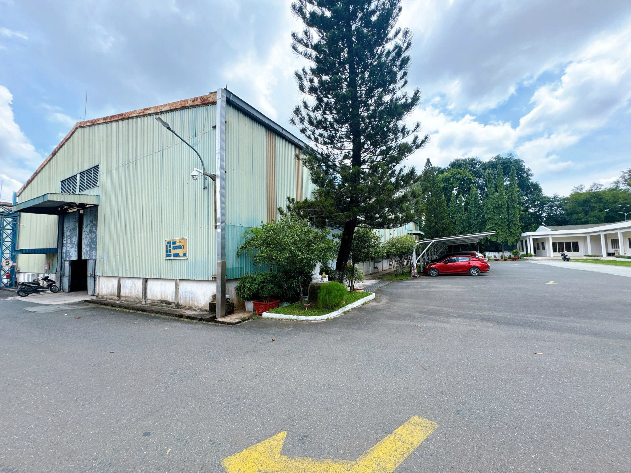 XT088 nhà kho chứa, lưu hàng hóa, phù hợp khách hàng làm trạm Logistic. lâu dài