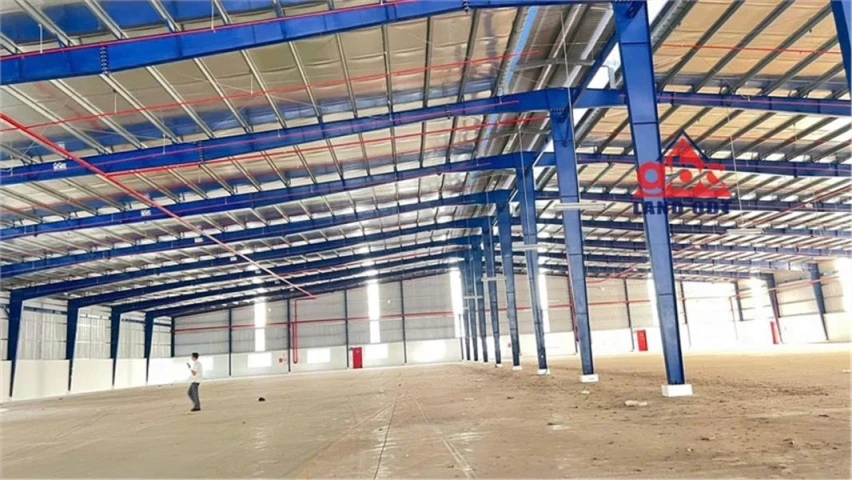 XT426 nhà xưởng sản xuất đa dạng, hạ tầng KCN hiện đại tiếp cận nhiều DN FDI