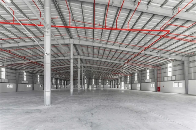 cho thuê nhà xưởng sản xuất công nghiệp, khung thép tiền chế, bàn giao liền