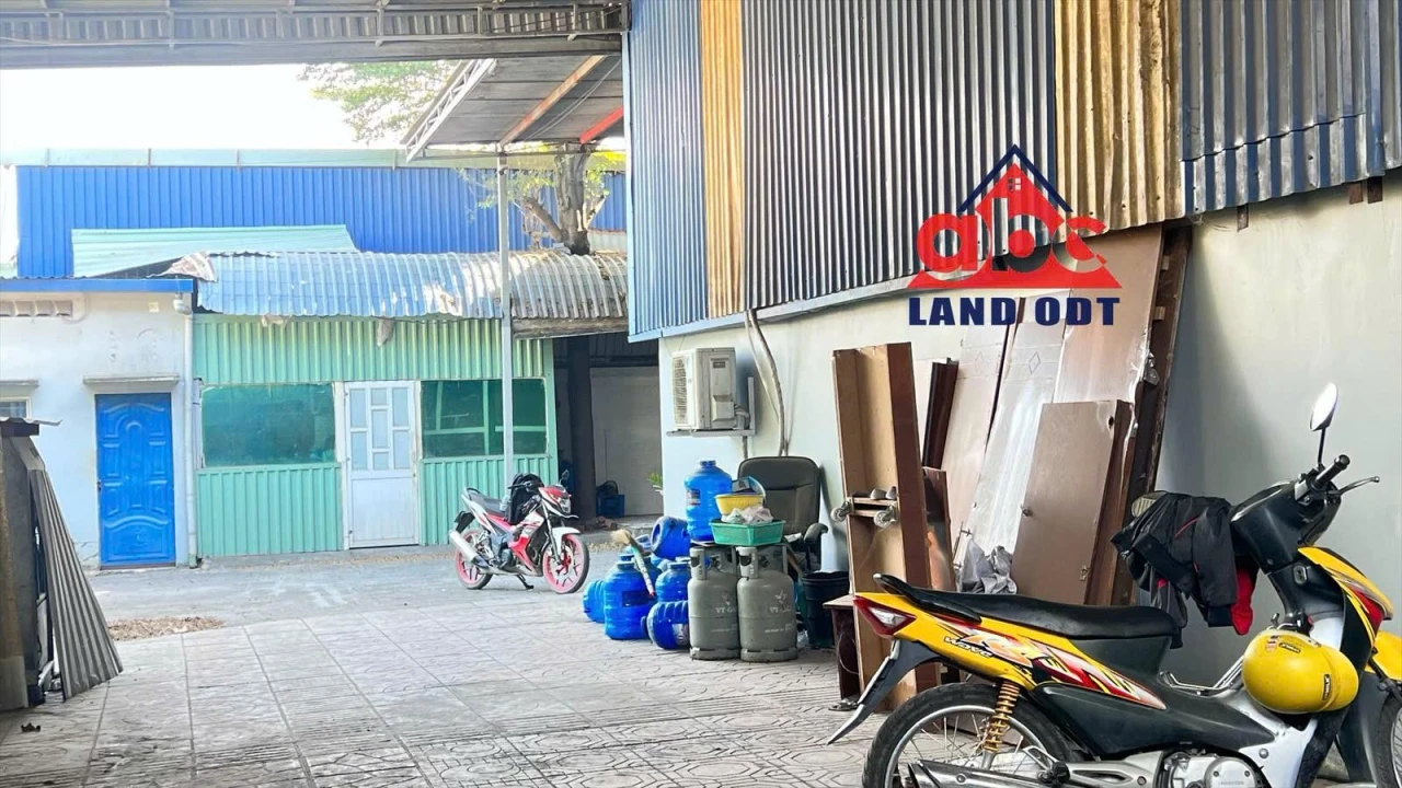 XT677 xưởng cho thuê sản xuất thích hợp nhiều ngành nghề, trống xưởng bàn giao liền