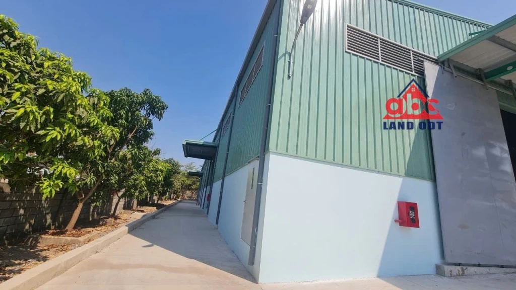 XT060 cho thuê nhà xưởng sản xuất kiên cố, thích hợp đầu tư nhiều ngành nghề.