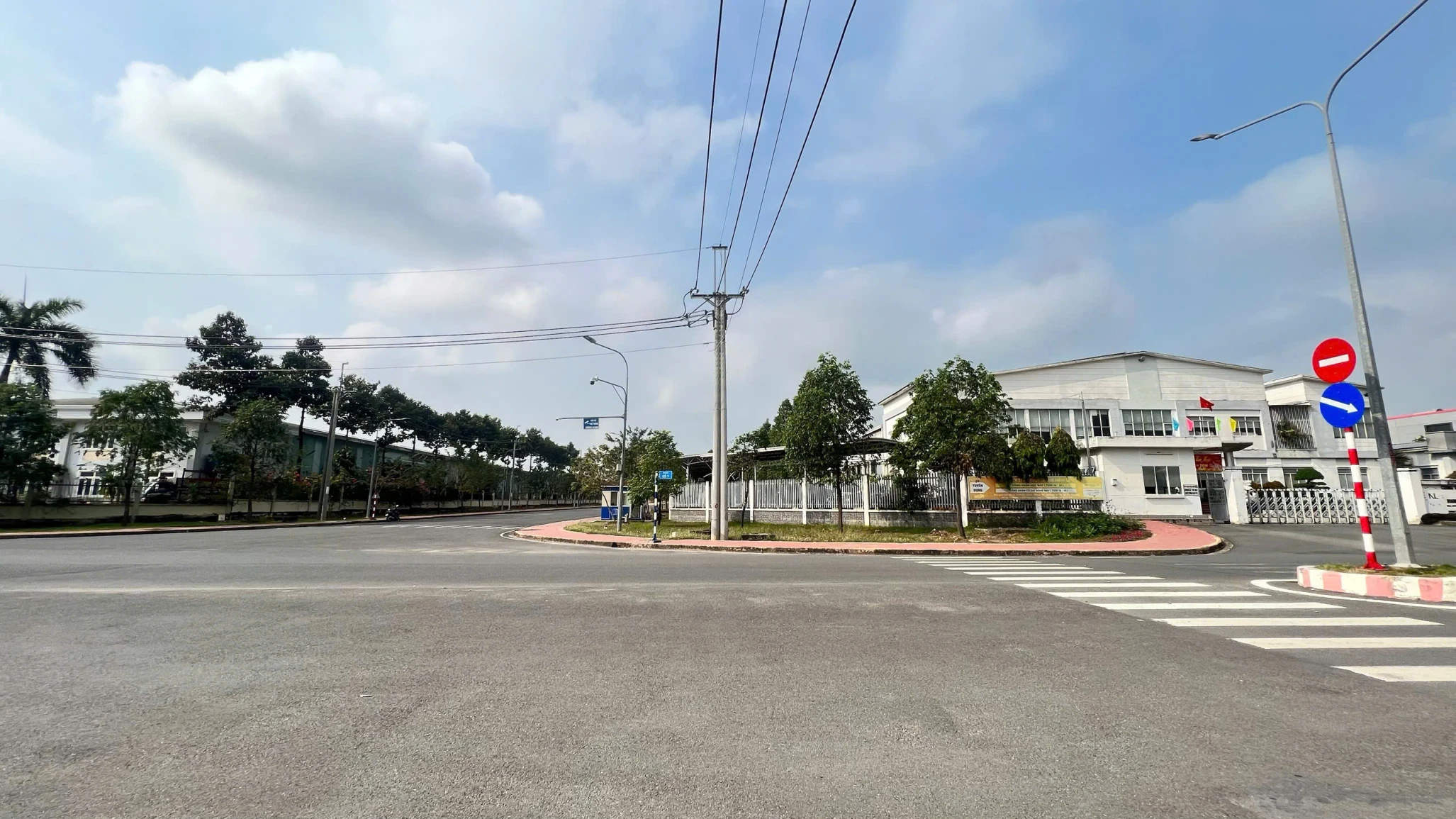 D151 Sẵn Sổ cần chuyển nhượng quỹ đất sản xuất công nghiệp. thu hút nhiều DN FDI