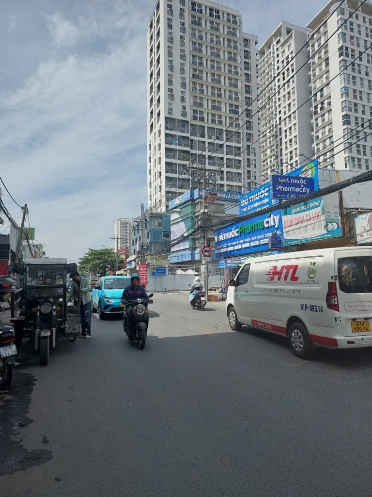 Gấp bán nhanh nhà Nguyễn Duy Trinh,2 tầng diện tích đẹp ( 7x 17 )120m