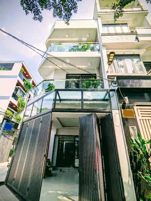 CĂN GÓC THE SUN – 4 TẦNG – SIÊU THOÁNG – 7.7 TỶ