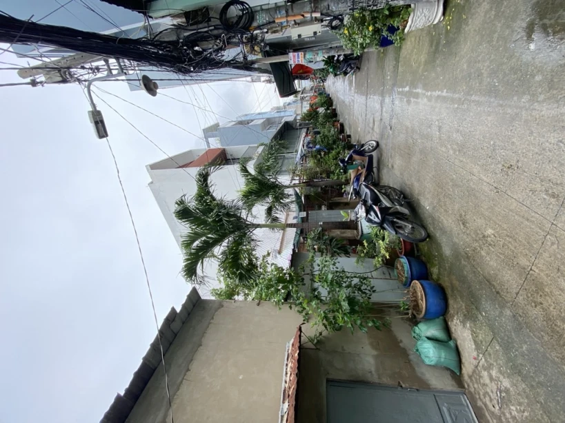 💥 HIẾM CÓ – ĐẤT LỚN QUẬN 7,  8.6 × 30M
Ô TÔ VÀO NHÀ – CHỈ 80 TRIỆU/M² 💥