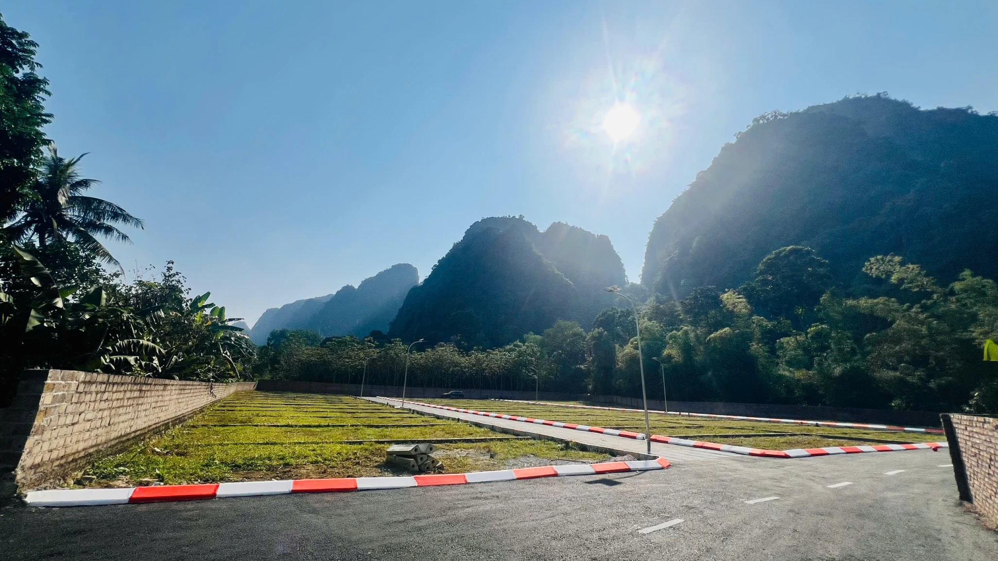 Cầm sổ đỏ trong tay mà vốn đầu tư chỉ 3xx ace nhanh tay lh e THảo