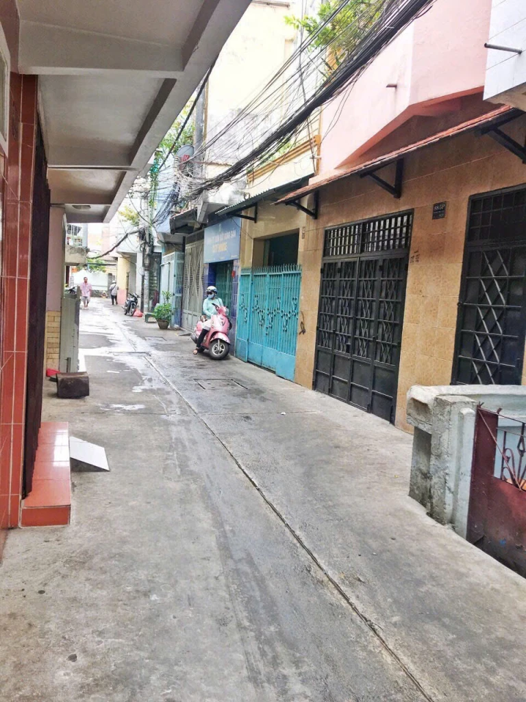 CHO THUÊ NHÀ ĐẸP ĐƯỜNG NGUYỄN KHOÁI P2, Q4 - 💰 Chỉ 10 triệu/tháng