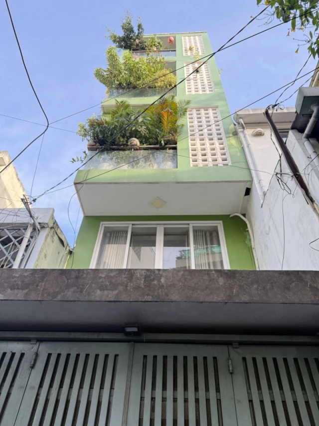 [BÁN NHÀ + QUẬN 10] VỊ TRÍ VÀNG HIẾM CÓ GIỮA TRUNG TÂM •  Đường 3 Tháng 2 – diện tích 39m²