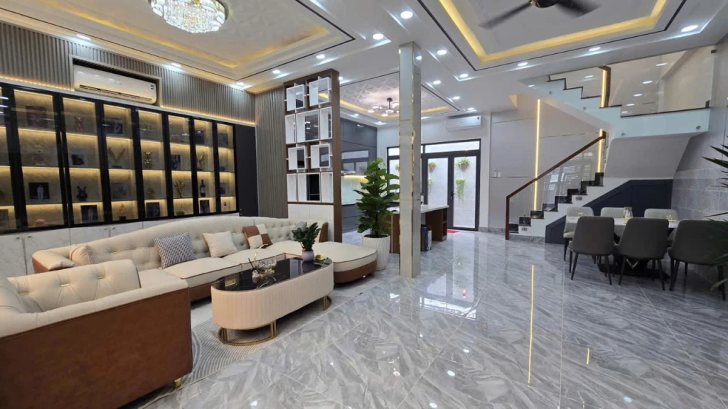 NHÀ ĐẸP HẺM XE HƠI HUỲNH TẤN PHÁT – 4PN – SÂN THƯỢNG – Ở NGAY – GIÁ CHỈ 8.9 TỶ