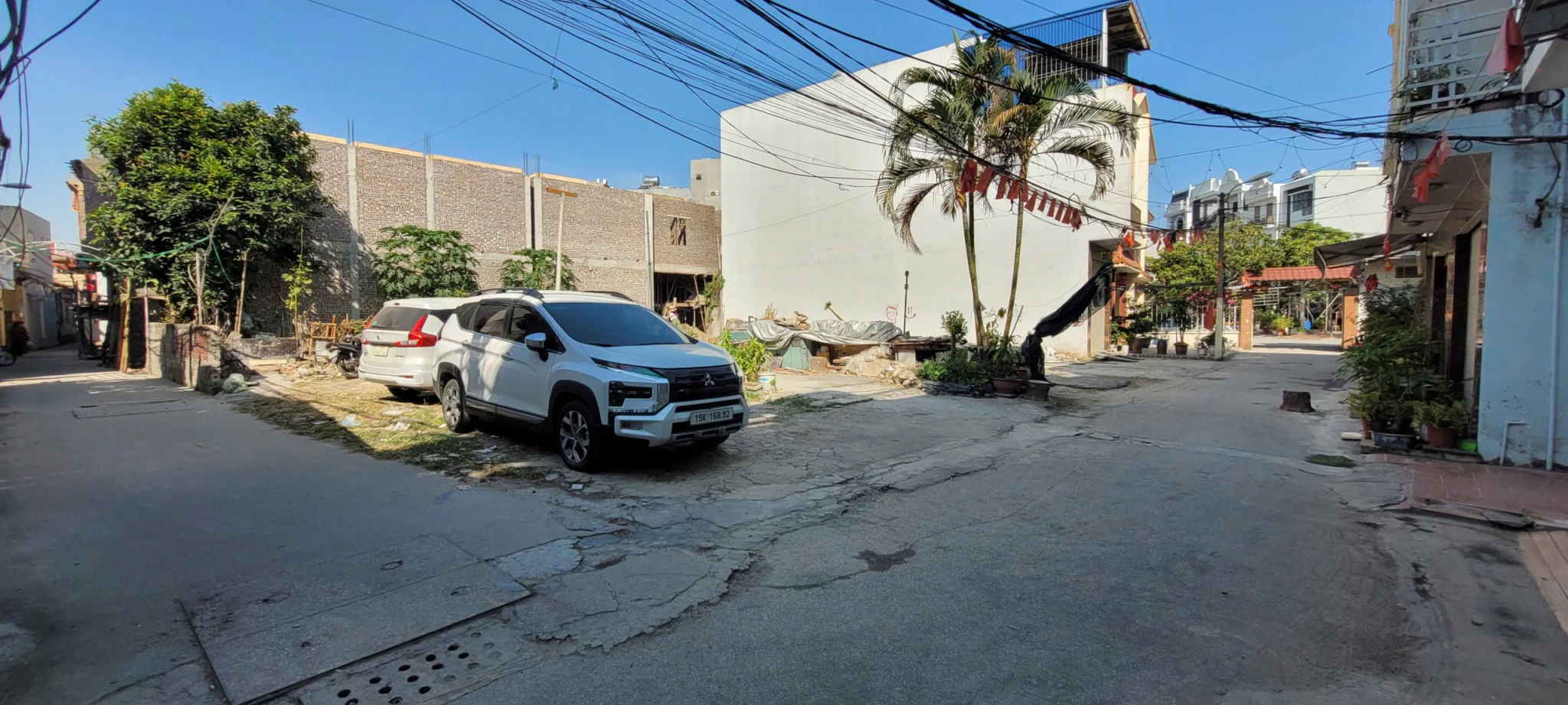 CHỈ CÒN 2 CĂN CUỐI F0 – NHÀ ĐẸP KHU THƯ TRUNG, VĂN CAO – HẢI AN
Lựa chọn phù hợp cho nhà đầu tư và khách mua ở thực, vị trí trung tâm – hạ tầng đồng bộ – ô tô đỗ cửa.