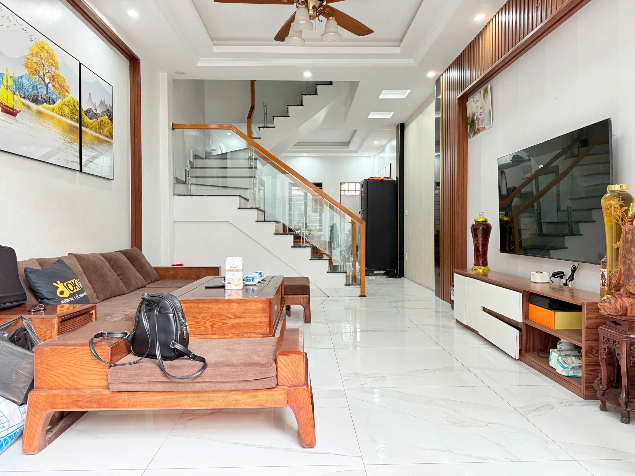 BÁN NHÀ 4 TẦNG NGÕ PHƯƠNG LƯU, HẢI AN  Ô TÔ ĐỖ CỬA  TRUNG TÂM