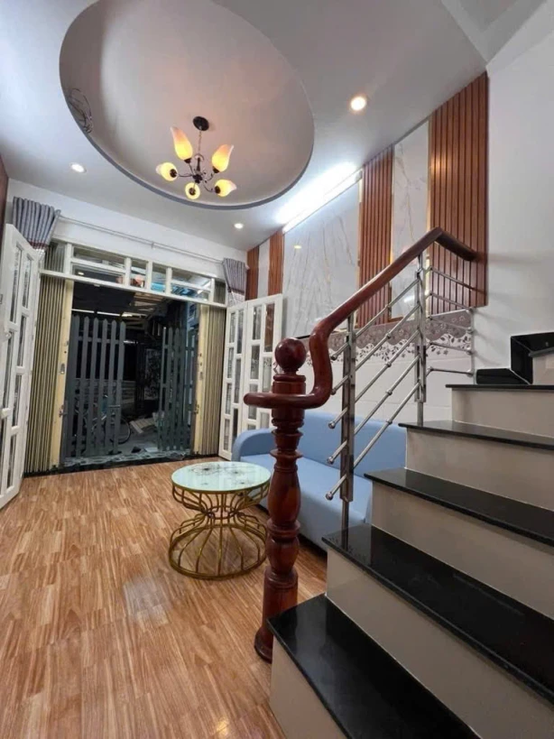 NHÀ 3 LẦU NHỎ ĐẸP – THIẾT KẾ SANG TRỌNG – HẺM XE HƠI 6M – NGAY TT THỊ TRẤN NHÀ BÈ – HUỲNH TẤN PHÁT - GIÁ 2xx TỶ