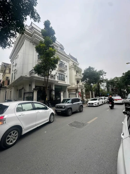 BÁN BIỆT THỰ ĐƠN LẬP THỌ THÁP – DỊCH VỌNG – SÁT CÔNG VIÊN CẦU GIẤY – MT 14M – 86 TỶ