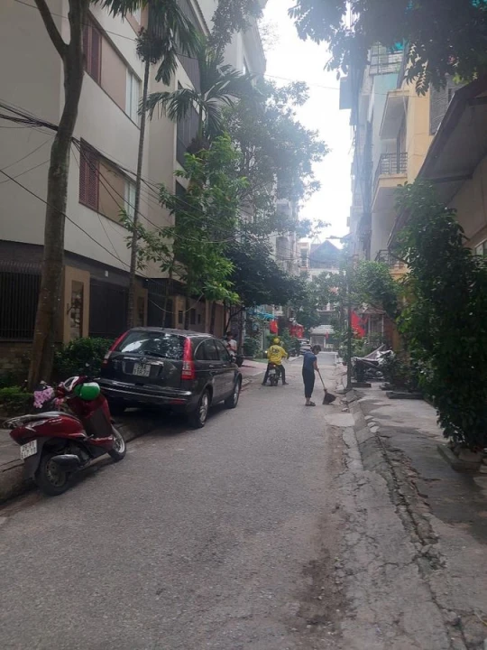 BÁN NHÀ PHÂN LÔ NGHĨA ĐÔ – Ô TÔ TRÁNH – KINH DOANH VĂN PHÒNG 43m² – 5 TẦNG – MT 3.9M – GIÁ 23.5 TỶ