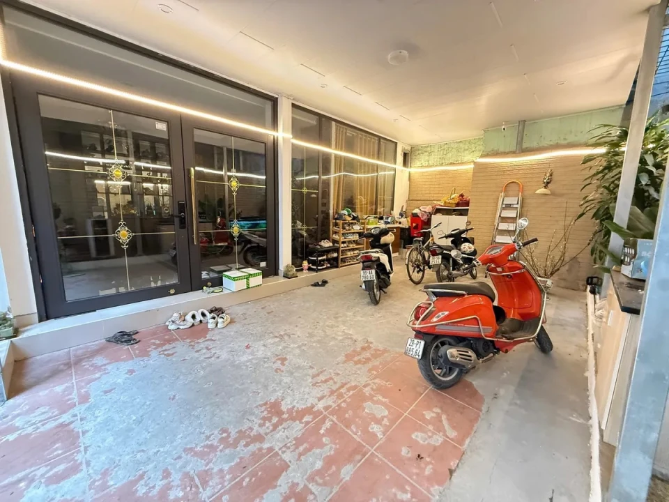 BÁN NHÀ NGÕ Ô TÔ TRÁNH DỊCH VỌNG – 60M2 – MT 8M – THANG MÁY – 26.9 TỶ