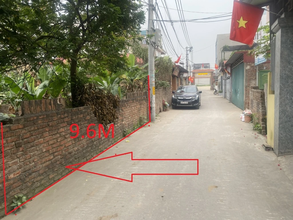 Bán 200m² đất Đông Hội - Đông Anh - mặt tiền 9.6 m -  ô tô tránh -  giá 18 tỷ
